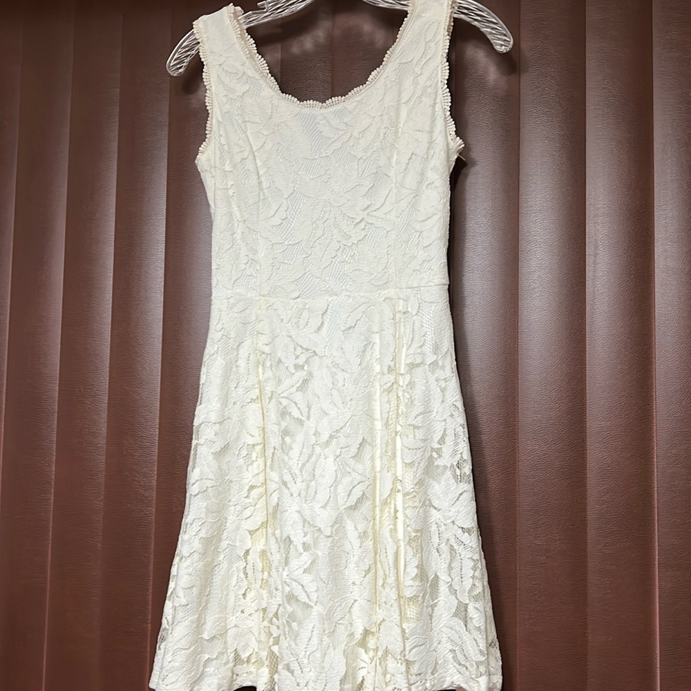 Soieblu Size S Lace Dress